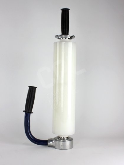 Pallet Wrap with Standard Core and Telescopic Dispenser