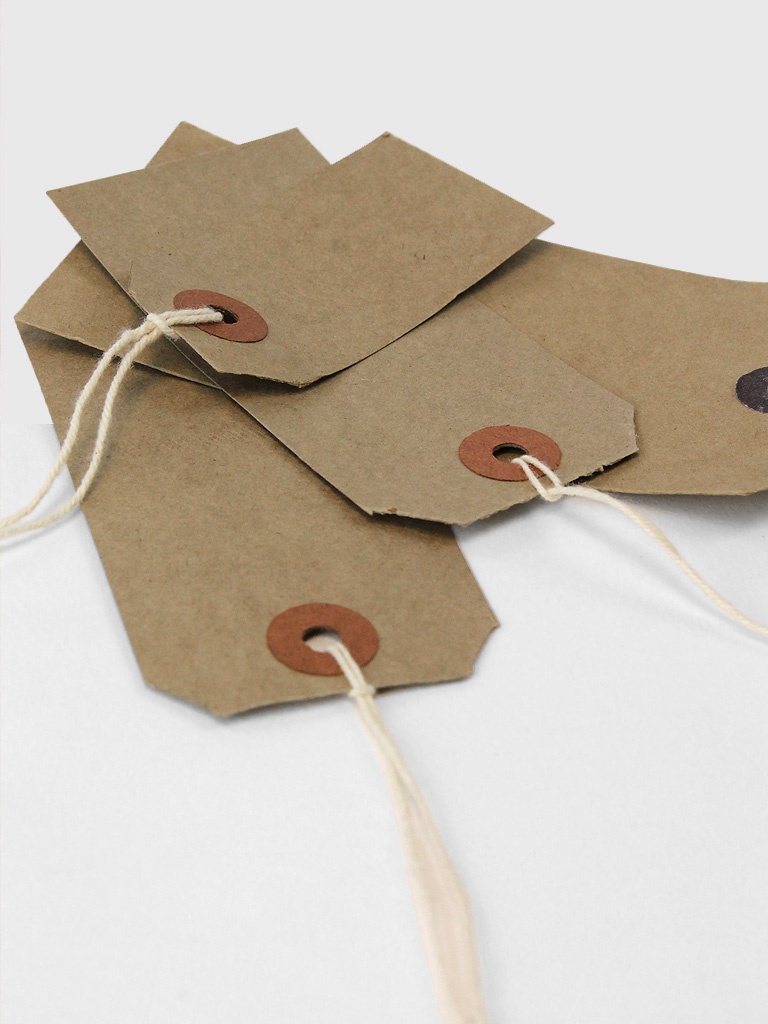 Manila Gift Tags Reinforced Product Labels