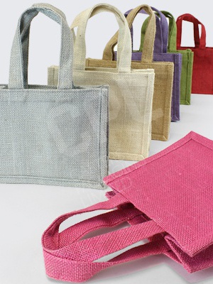 Dinky Jute Bags: 20x10x15cm
