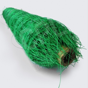 Plant Support Net - Strong Green Polypropylene Stabiliser